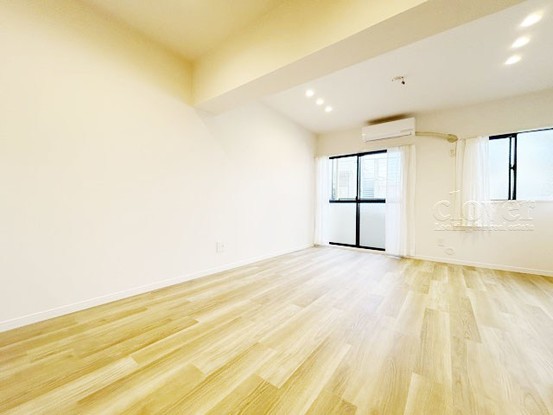 apartment 東京都渋谷区神宮前４丁目11-6　表参道千代田ビル7F