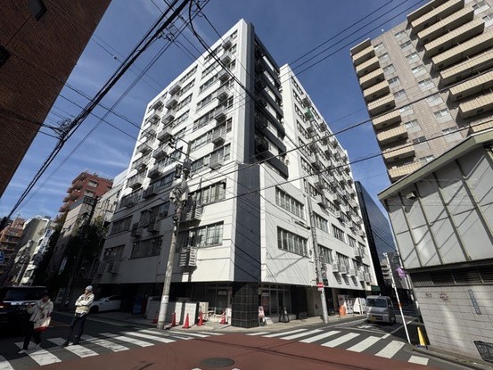 apartment 東京都渋谷区神宮前４丁目11-6　プレファス表参道7F