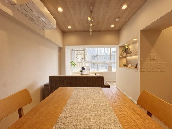 apartment 東京都渋谷区神宮前４丁目11-6　プレファス表参道7F