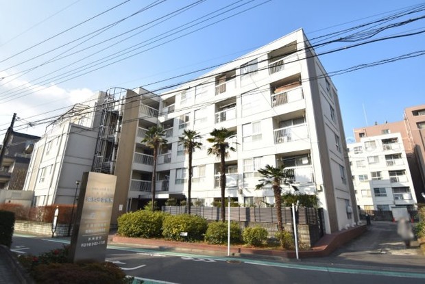 apartment 東京都渋谷区神宮前４丁目11-6　表参道千代田ビル7F