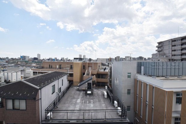 apartment 東京都渋谷区神宮前４丁目11-6　プレファス表参道7F