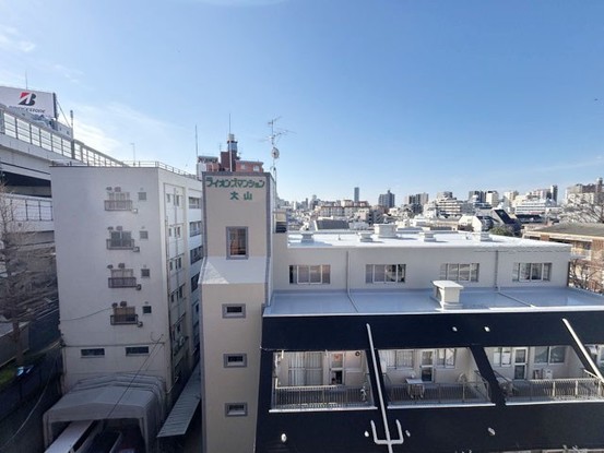 apartment 東京都渋谷区神宮前４丁目11-6　プレファス表参道7F