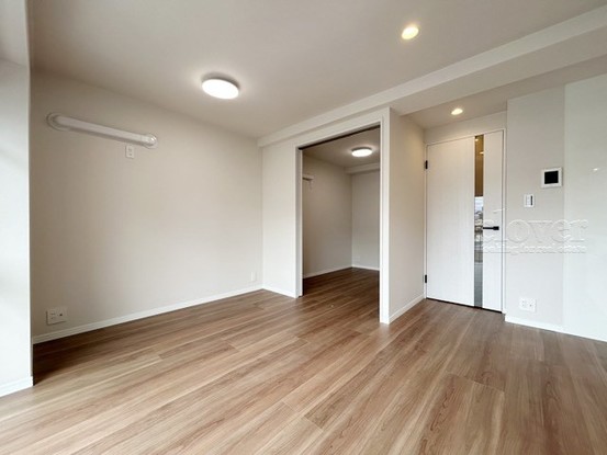 apartment 東京都渋谷区神宮前４丁目11-6　プレファス表参道7F