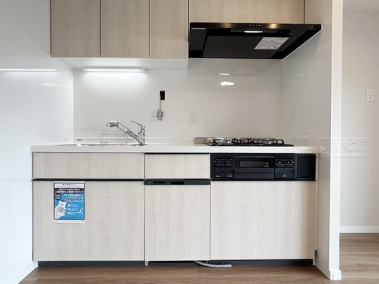 apartment 東京都渋谷区神宮前４丁目11-6　プレファス表参道7F