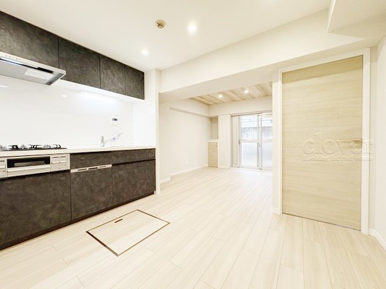 apartment 東京都渋谷区神宮前４丁目11-6　プレファス表参道7F