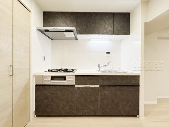 apartment 東京都渋谷区神宮前４丁目11-6　プレファス表参道7F
