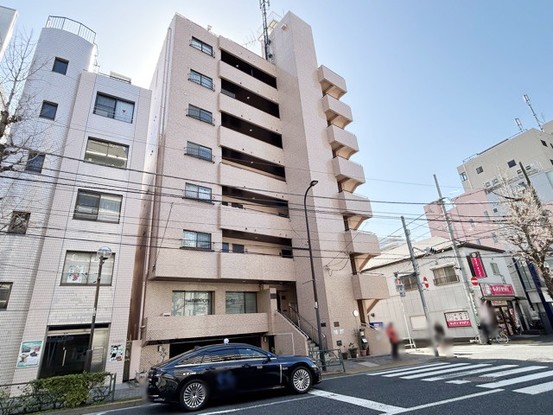 apartment 東京都渋谷区神宮前４丁目11-6　プレファス表参道7F