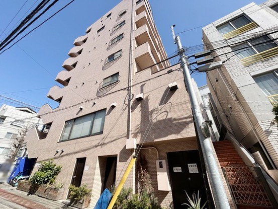apartment 東京都渋谷区神宮前４丁目11-6　プレファス表参道7F