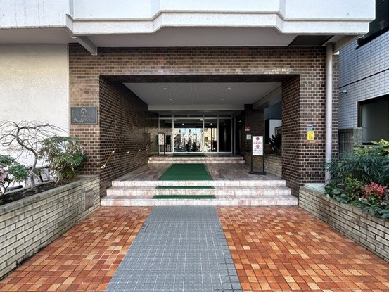 apartment 東京都渋谷区神宮前４丁目11-6　プレファス表参道7F