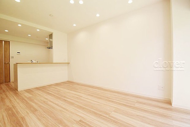 apartment 東京都渋谷区神宮前４丁目11-6　プレファス表参道7F