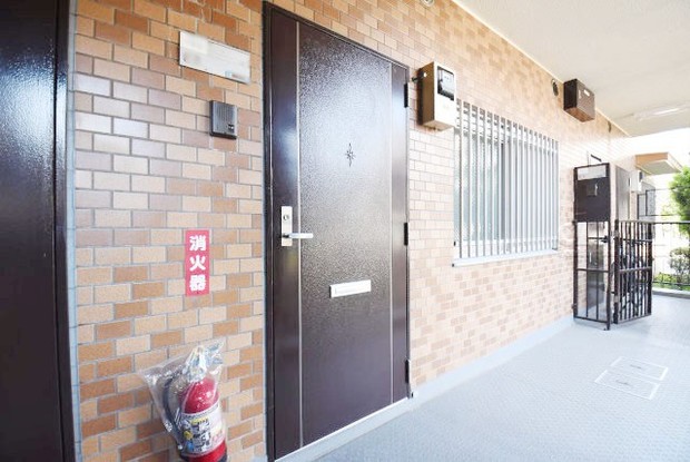 apartment 東京都渋谷区神宮前４丁目11-6　プレファス表参道7F