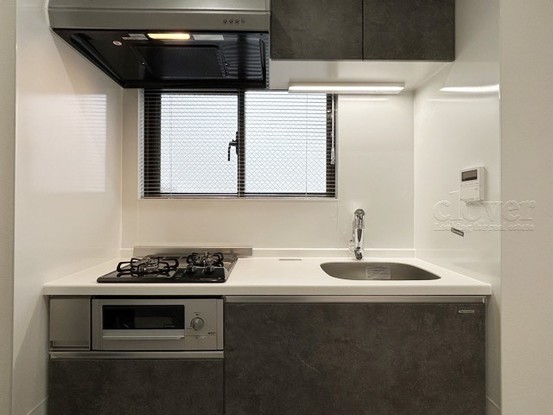 apartment 東京都渋谷区神宮前４丁目11-6　プレファス表参道7F