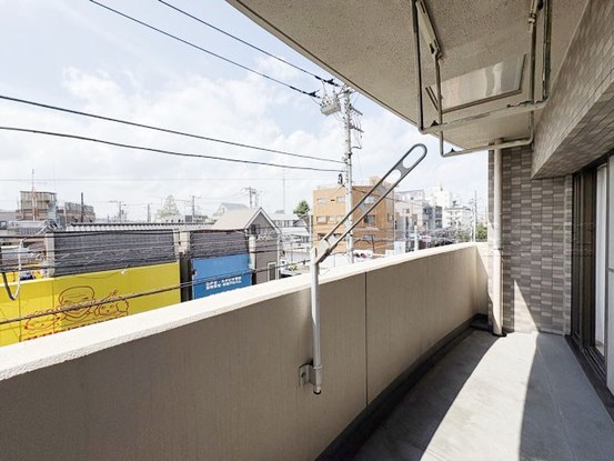 apartment 東京都渋谷区神宮前４丁目11-6　プレファス表参道7F