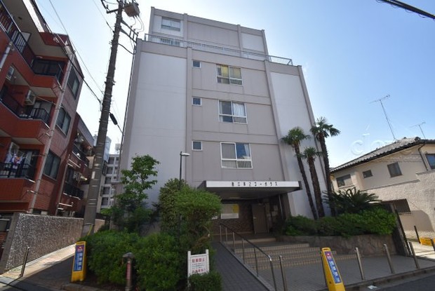 apartment 東京都渋谷区神宮前４丁目11-6　プレファス表参道7F