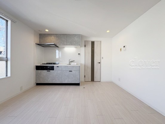 apartment 東京都渋谷区神宮前４丁目11-6　プレファス表参道7F