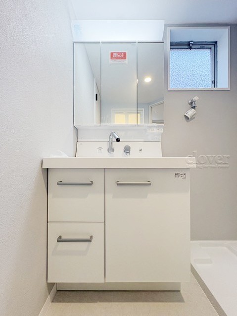 apartment 東京都渋谷区神宮前４丁目11-6　プレファス表参道7F