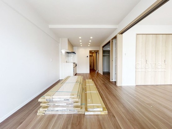 apartment 東京都渋谷区神宮前４丁目11-6　プレファス表参道7F