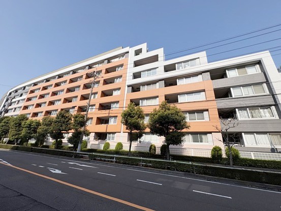 apartment 東京都渋谷区神宮前４丁目11-6　プレファス表参道7F