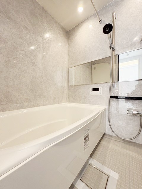 apartment 東京都渋谷区神宮前４丁目11-6　プレファス表参道7F