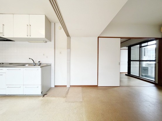 apartment 東京都渋谷区神宮前４丁目11-6　プレファス表参道7F