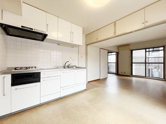 apartment 東京都渋谷区神宮前４丁目11-6　プレファス表参道7F