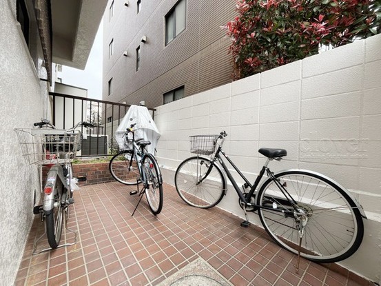 apartment 東京都渋谷区神宮前４丁目11-6　プレファス表参道7F