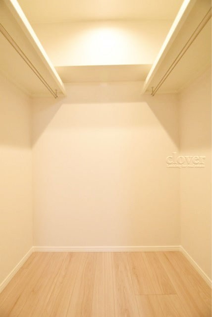 apartment 東京都渋谷区神宮前４丁目11-6　プレファス表参道7F