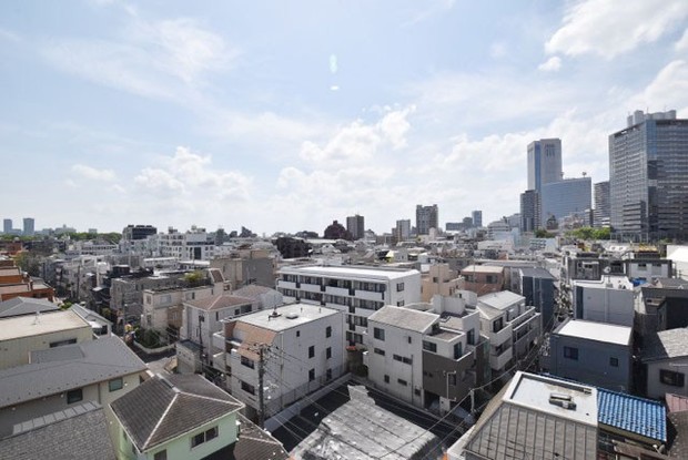apartment 東京都渋谷区神宮前４丁目11-6　プレファス表参道7F