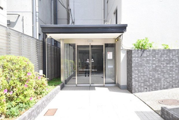 apartment 東京都渋谷区神宮前４丁目11-6　プレファス表参道7F