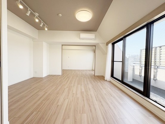 apartment 東京都渋谷区神宮前４丁目11-6　プレファス表参道7F