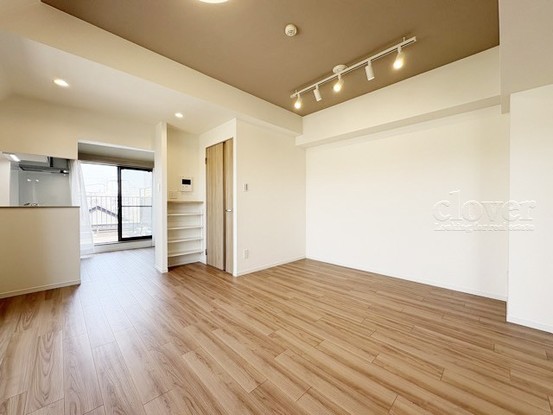 apartment 東京都渋谷区神宮前４丁目11-6　プレファス表参道7F