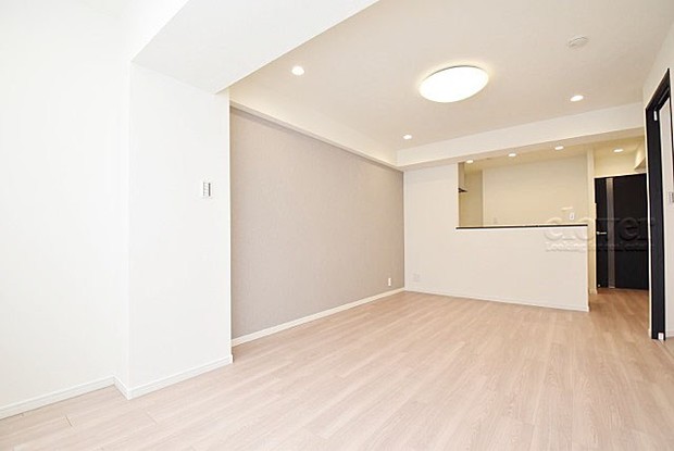 apartment 東京都渋谷区神宮前４丁目11-6　プレファス表参道7F