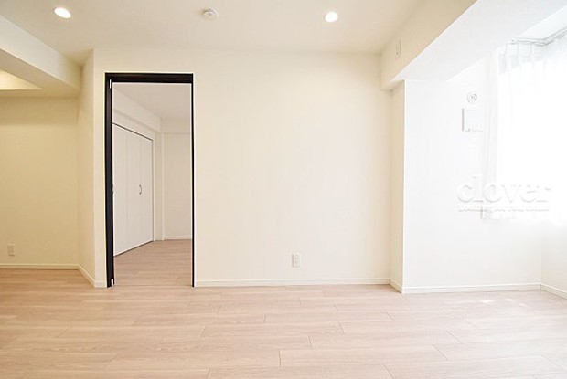 apartment 東京都渋谷区神宮前４丁目11-6　プレファス表参道7F