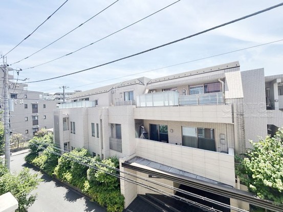 apartment 東京都渋谷区神宮前４丁目11-6　プレファス表参道7F