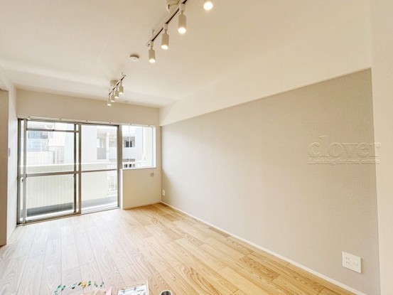 apartment 東京都渋谷区神宮前４丁目11-6　プレファス表参道7F