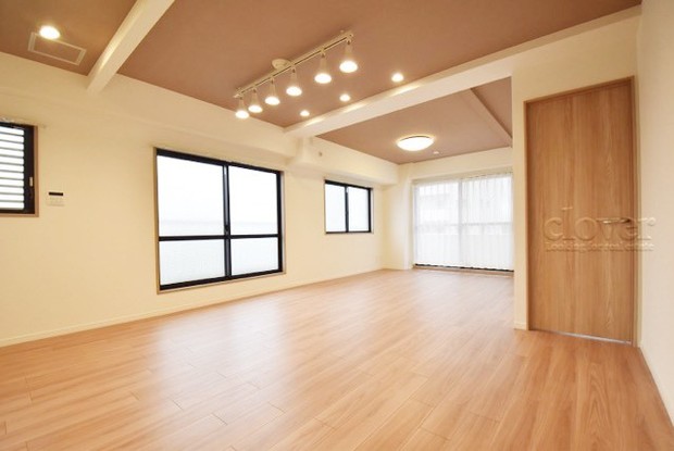 apartment 東京都渋谷区神宮前４丁目11-6　プレファス表参道7F