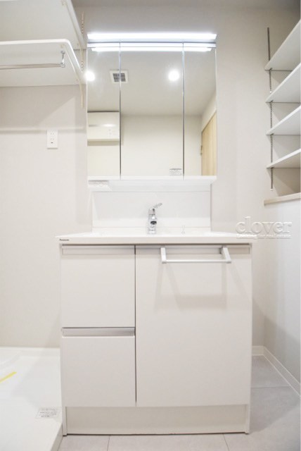 apartment 東京都渋谷区神宮前４丁目11-6　プレファス表参道7F