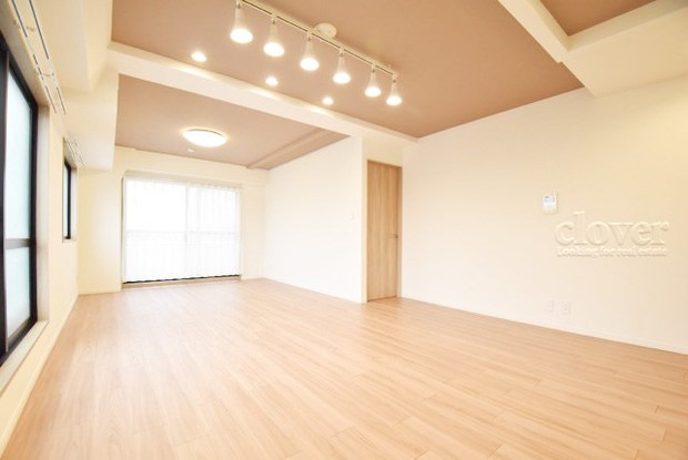 apartment 東京都渋谷区神宮前４丁目11-6　プレファス表参道7F