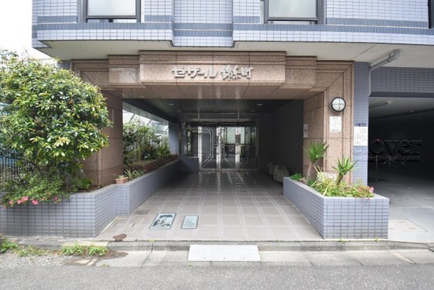 apartment 東京都渋谷区神宮前４丁目11-6　プレファス表参道7F