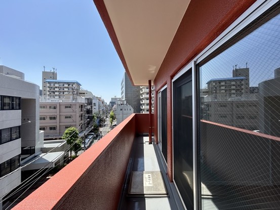 apartment 東京都渋谷区神宮前４丁目11-6　プレファス表参道7F