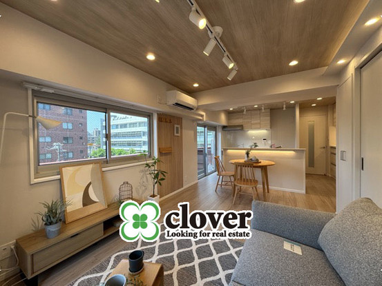 apartment 東京都渋谷区神宮前４丁目11-6　プレファス表参道7F