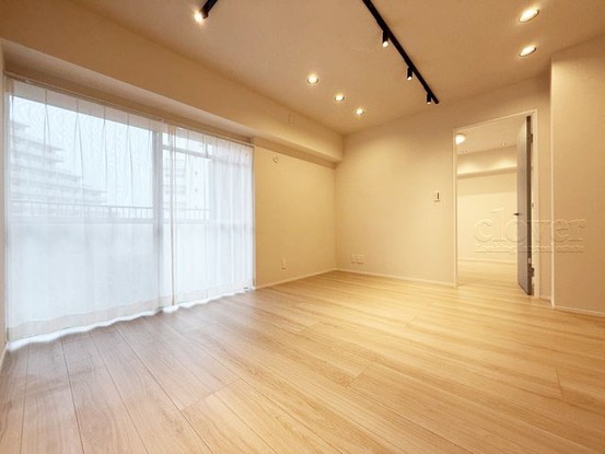 apartment 東京都渋谷区神宮前４丁目11-6　プレファス表参道7F