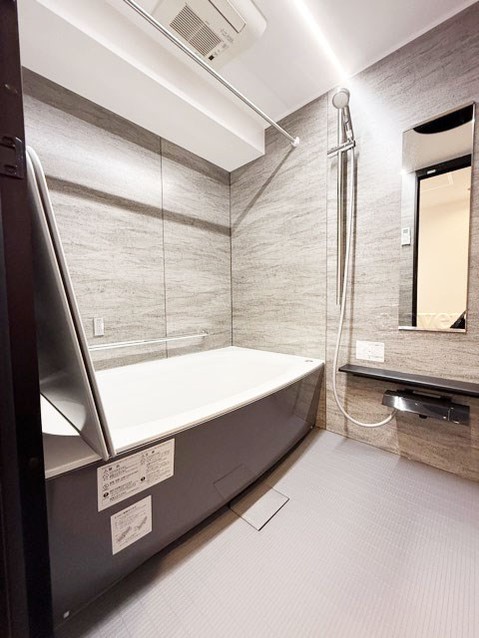 apartment 東京都渋谷区神宮前４丁目11-6　プレファス表参道7F