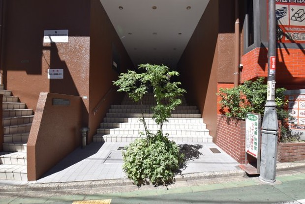 apartment 東京都渋谷区神宮前４丁目11-6　プレファス表参道7F