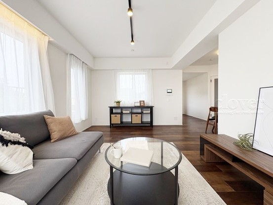 apartment 東京都渋谷区神宮前４丁目11-6　プレファス表参道7F