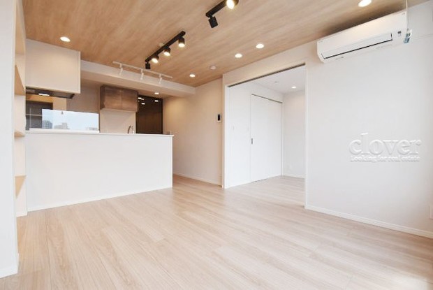 apartment 東京都渋谷区神宮前４丁目11-6　プレファス表参道7F