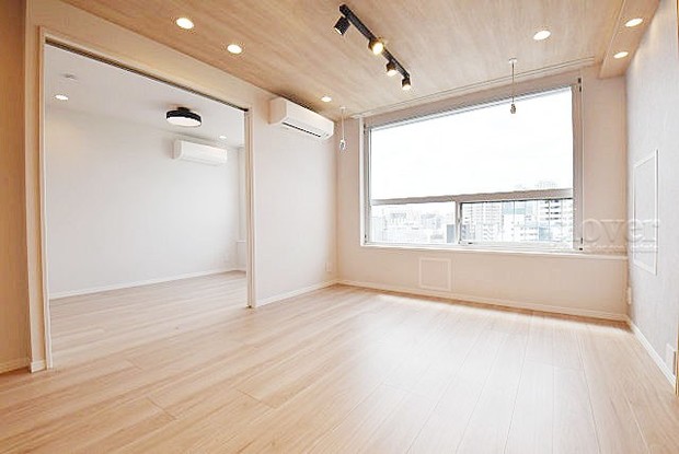 apartment 東京都渋谷区神宮前４丁目11-6　プレファス表参道7F