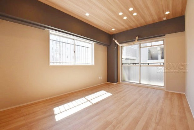 apartment 東京都渋谷区神宮前４丁目11-6　プレファス表参道7F