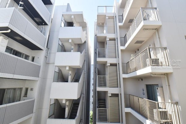 apartment 東京都渋谷区神宮前４丁目11-6　プレファス表参道7F
