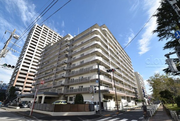 apartment 東京都渋谷区神宮前４丁目11-6　プレファス表参道7F